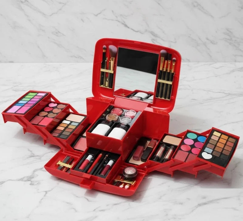 Classic Deluxe Vanity Case Make-Up Kit ©